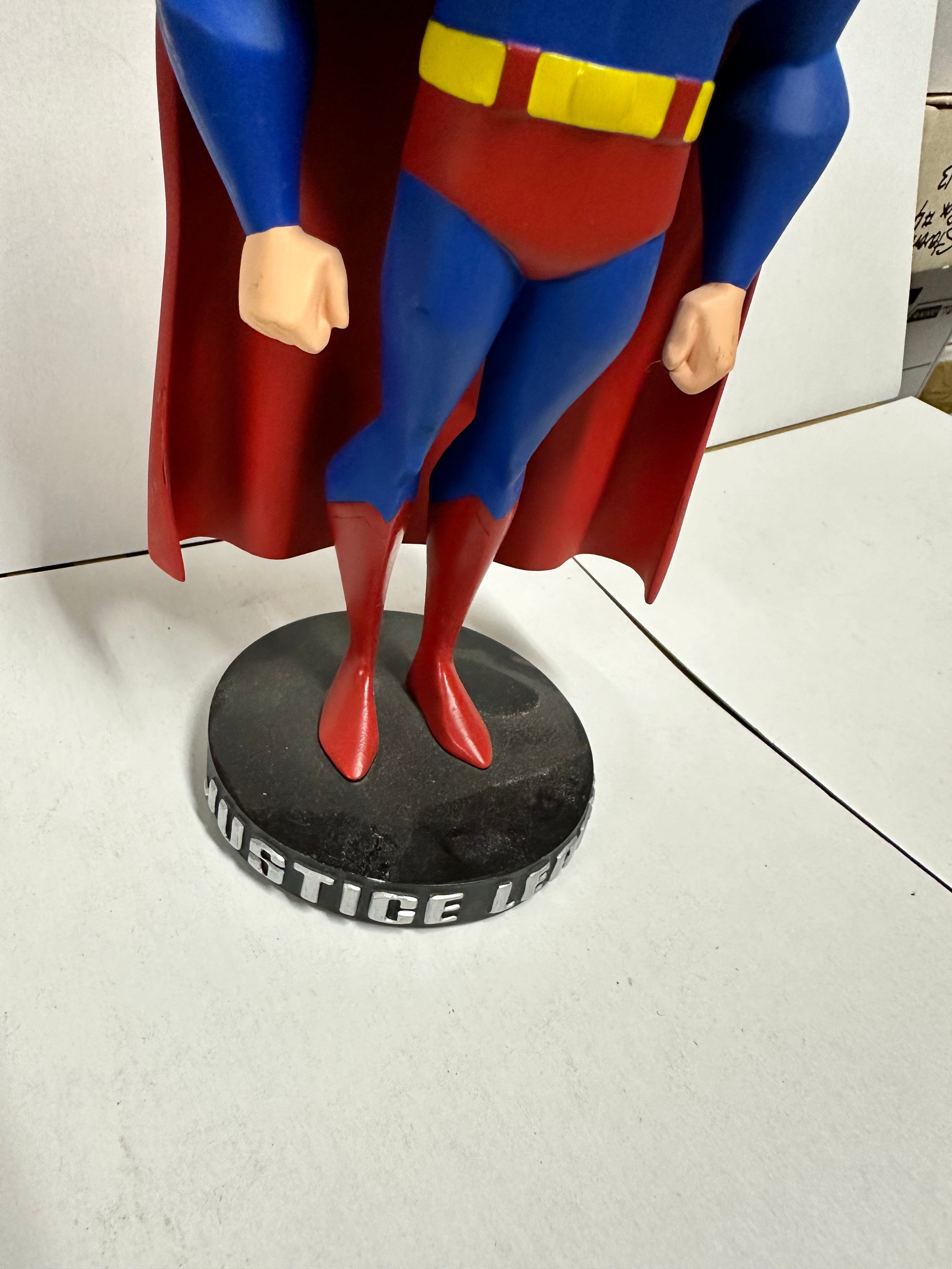 Superman Justice League vintage 10 inch statue