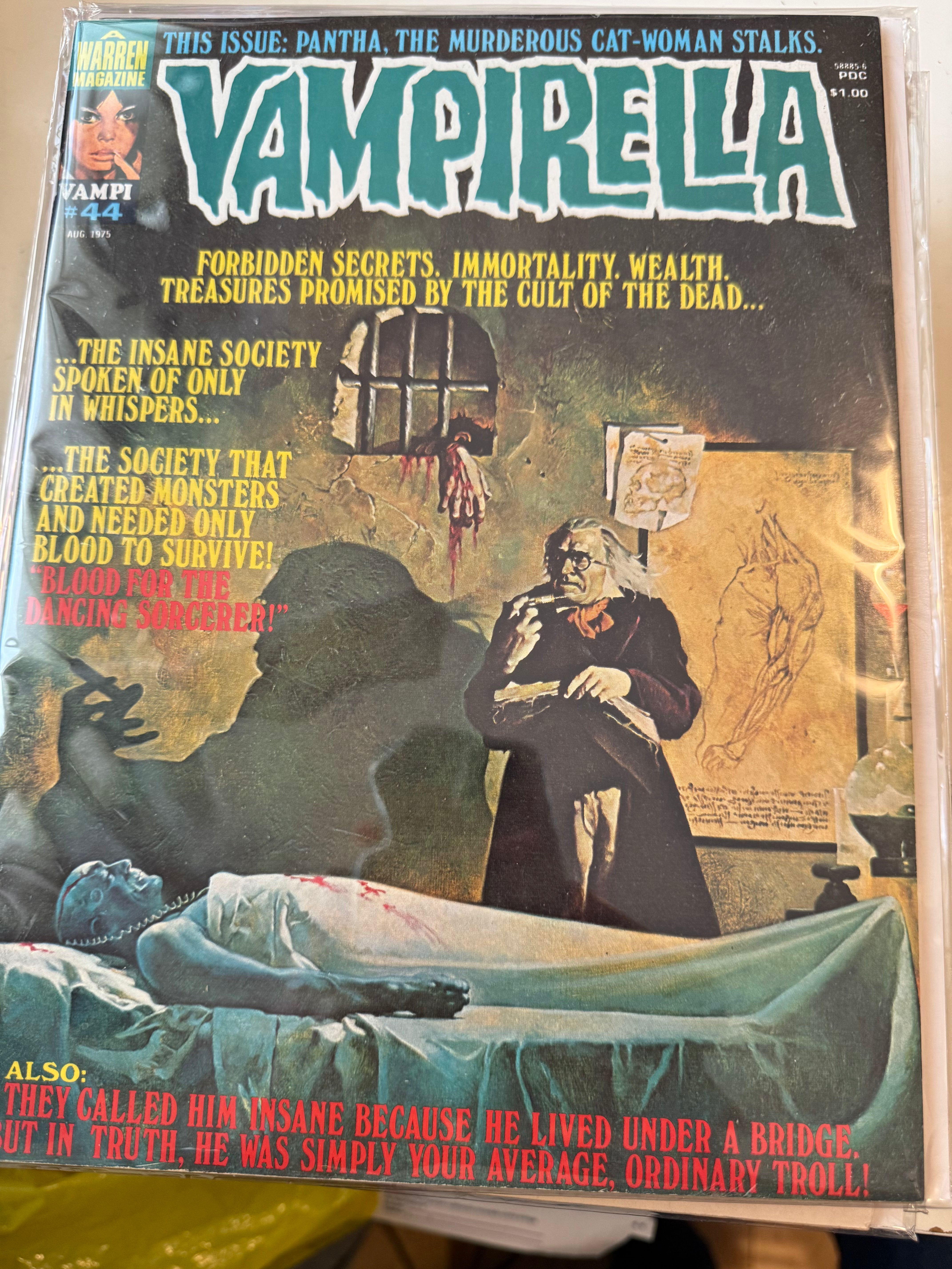Vampirella #44 Vf condition comic 1975