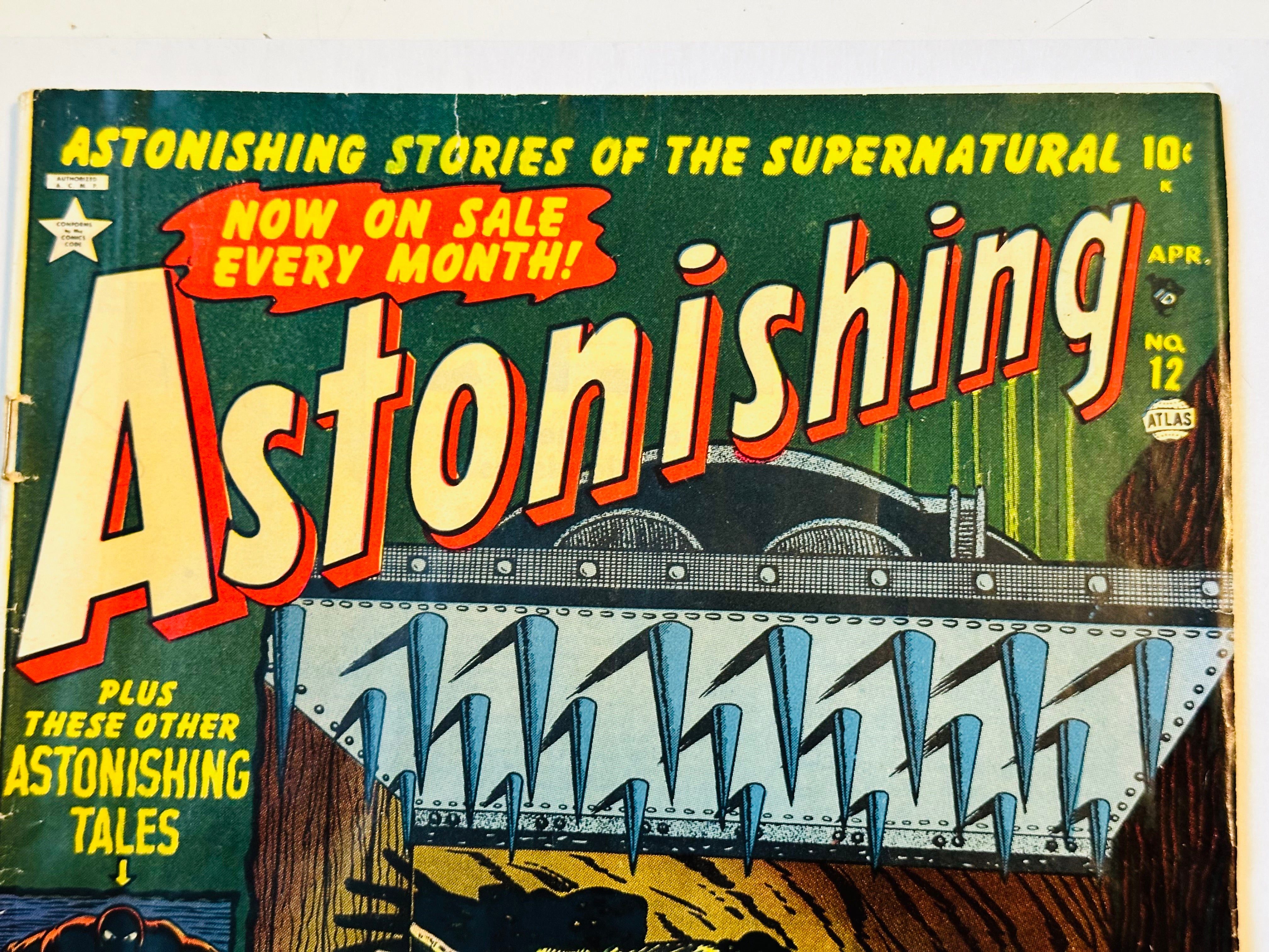 Astonishing rare vintage vg condition horror comic book 1952