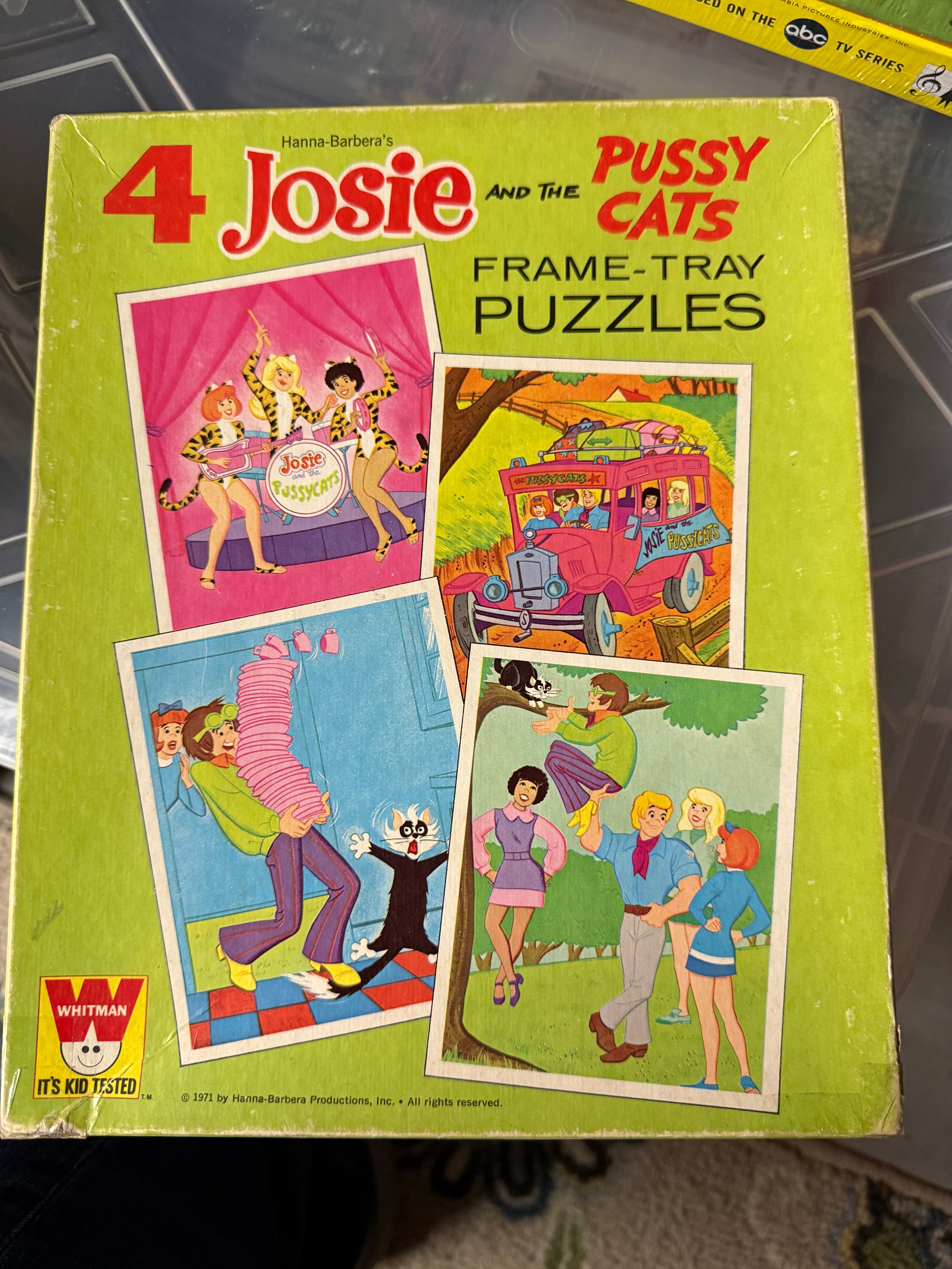 Josie and the pussycats 4 trayed puzzles with box 1971