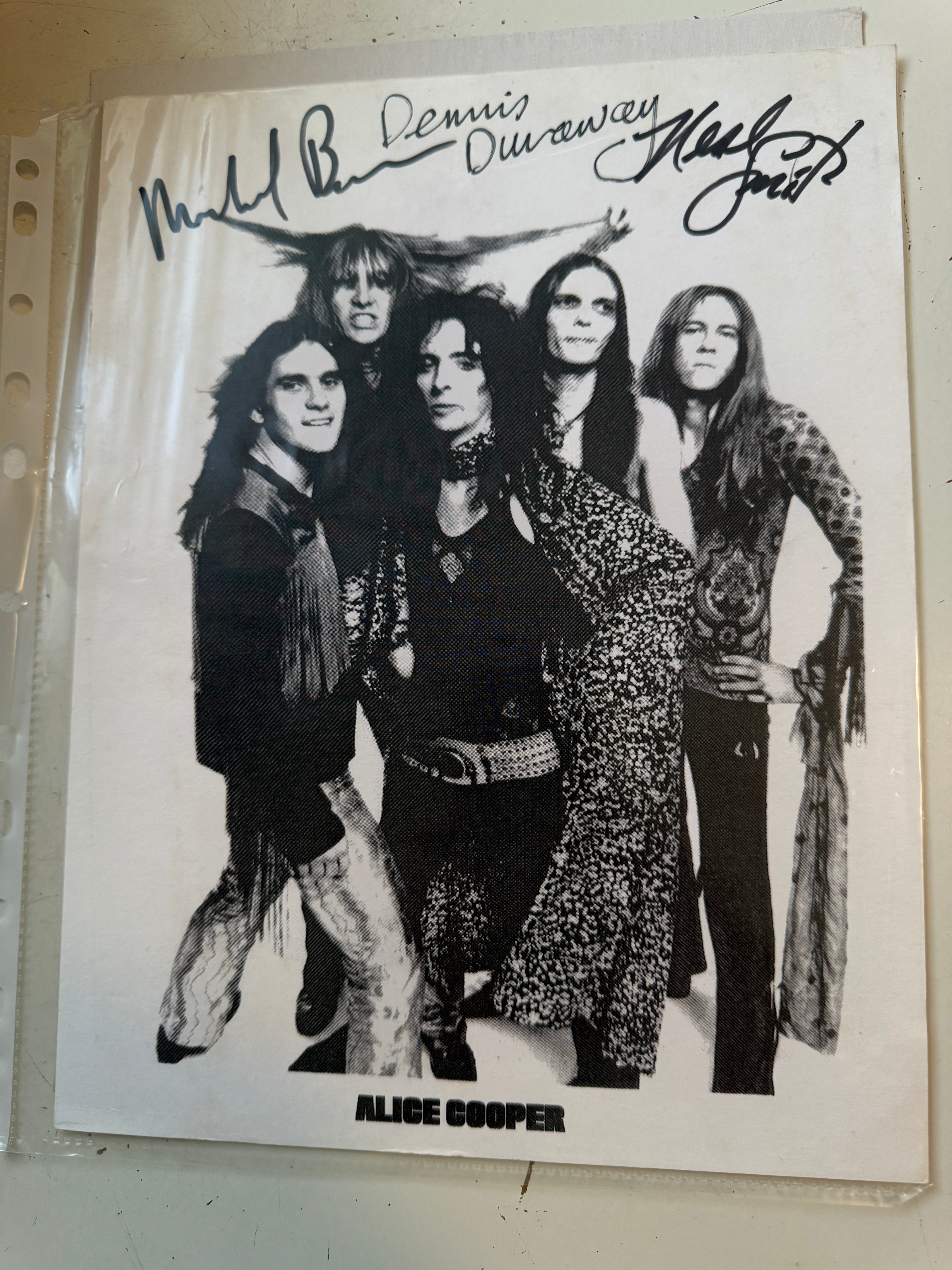 Alice Cooper rare original three bandmates autograph photo with COA