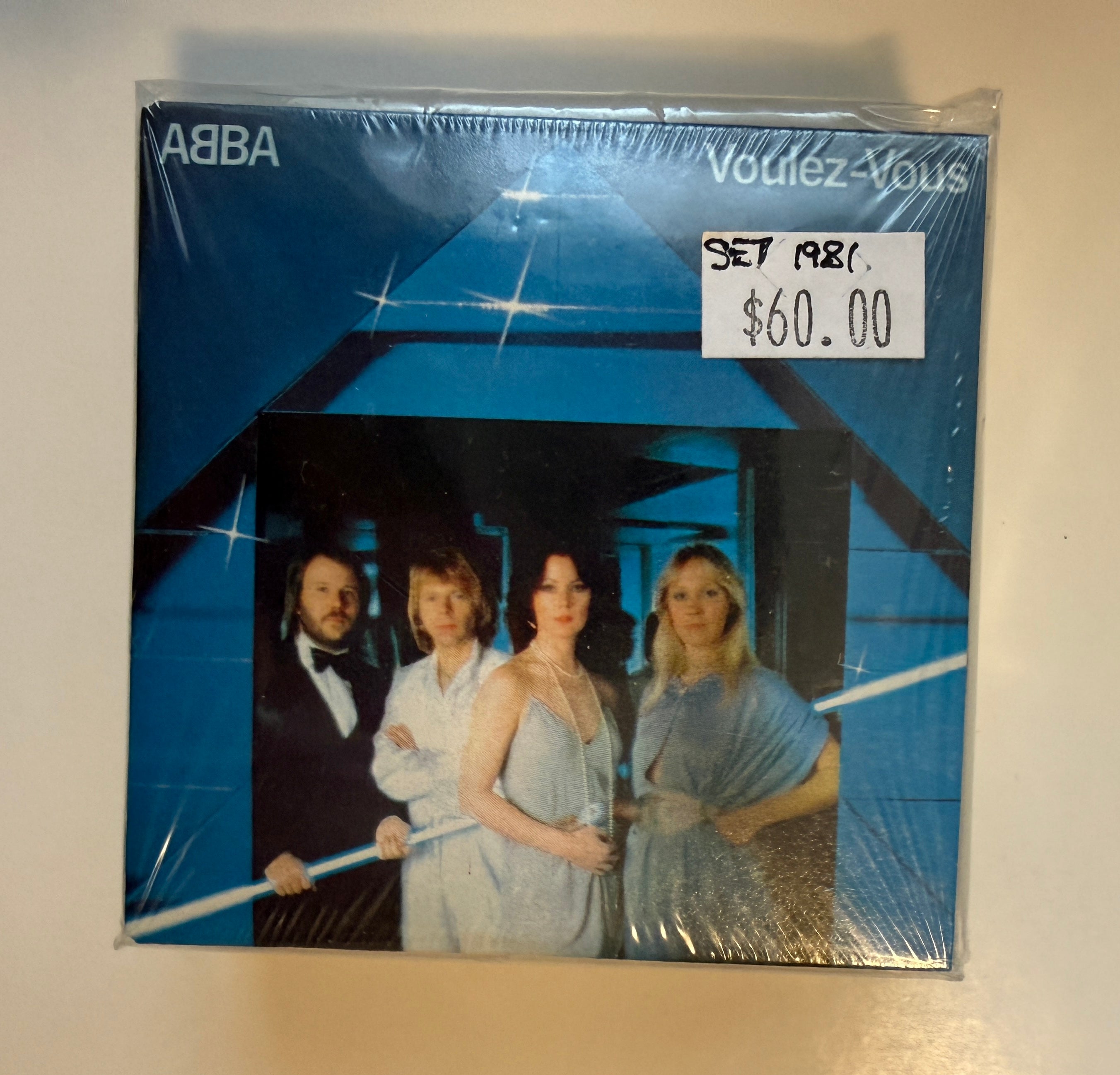 Chu-bops rockstars mini albums with gum 8 count set 1981