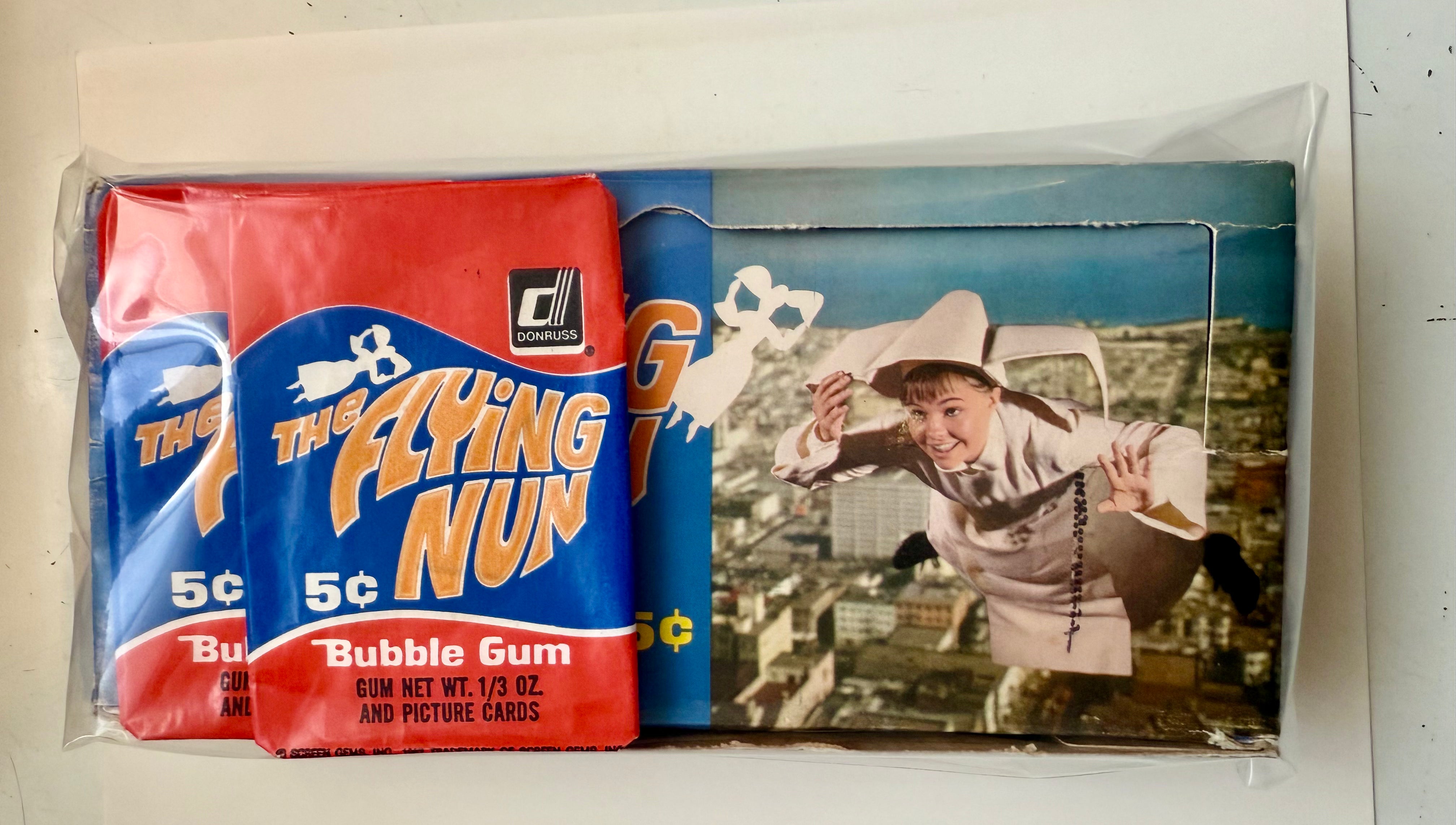 Flying Nun TV show rare cards display empty box with two original wrappers 1965