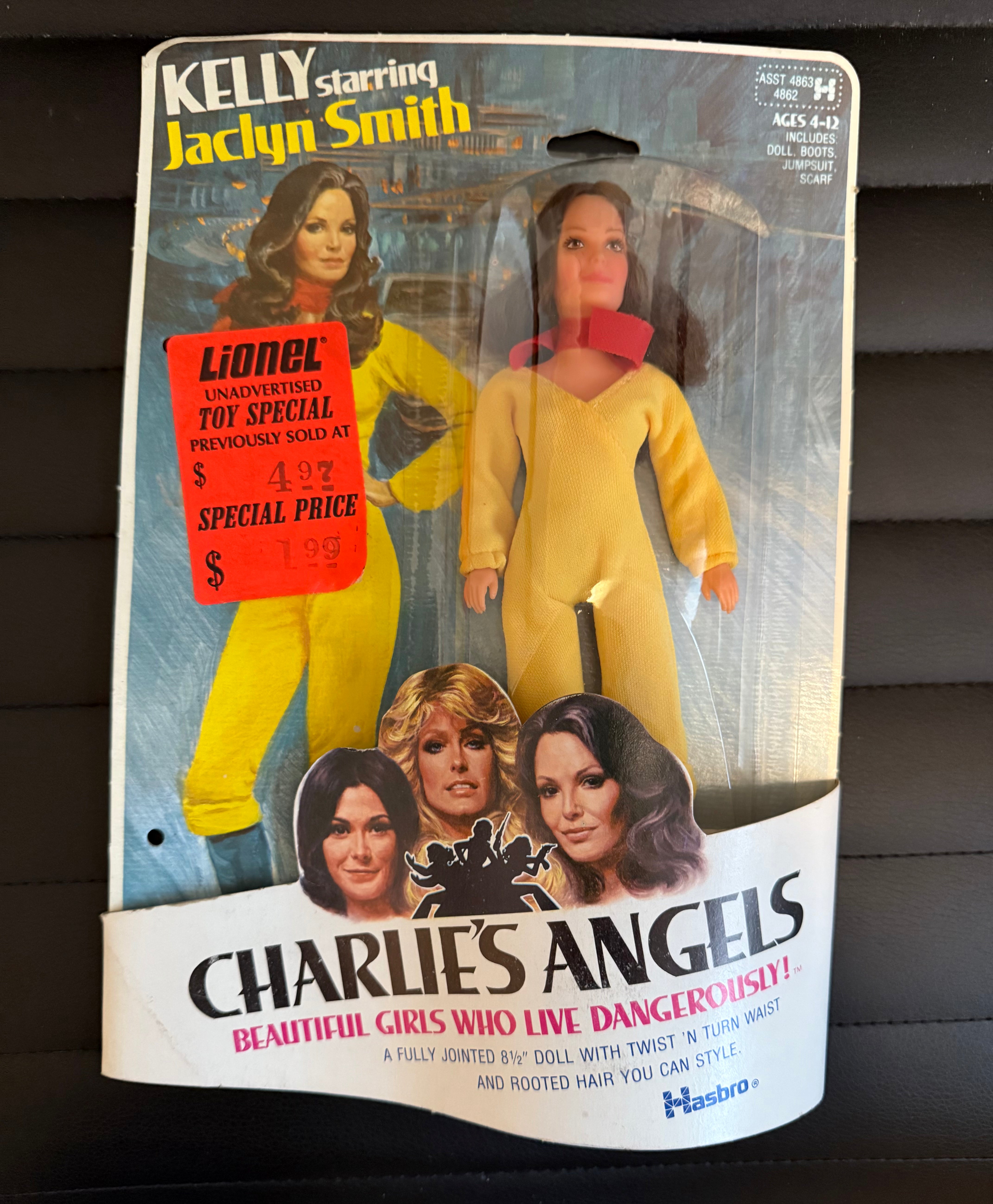 Charlie’s Angels rare vintage figure in box 1977