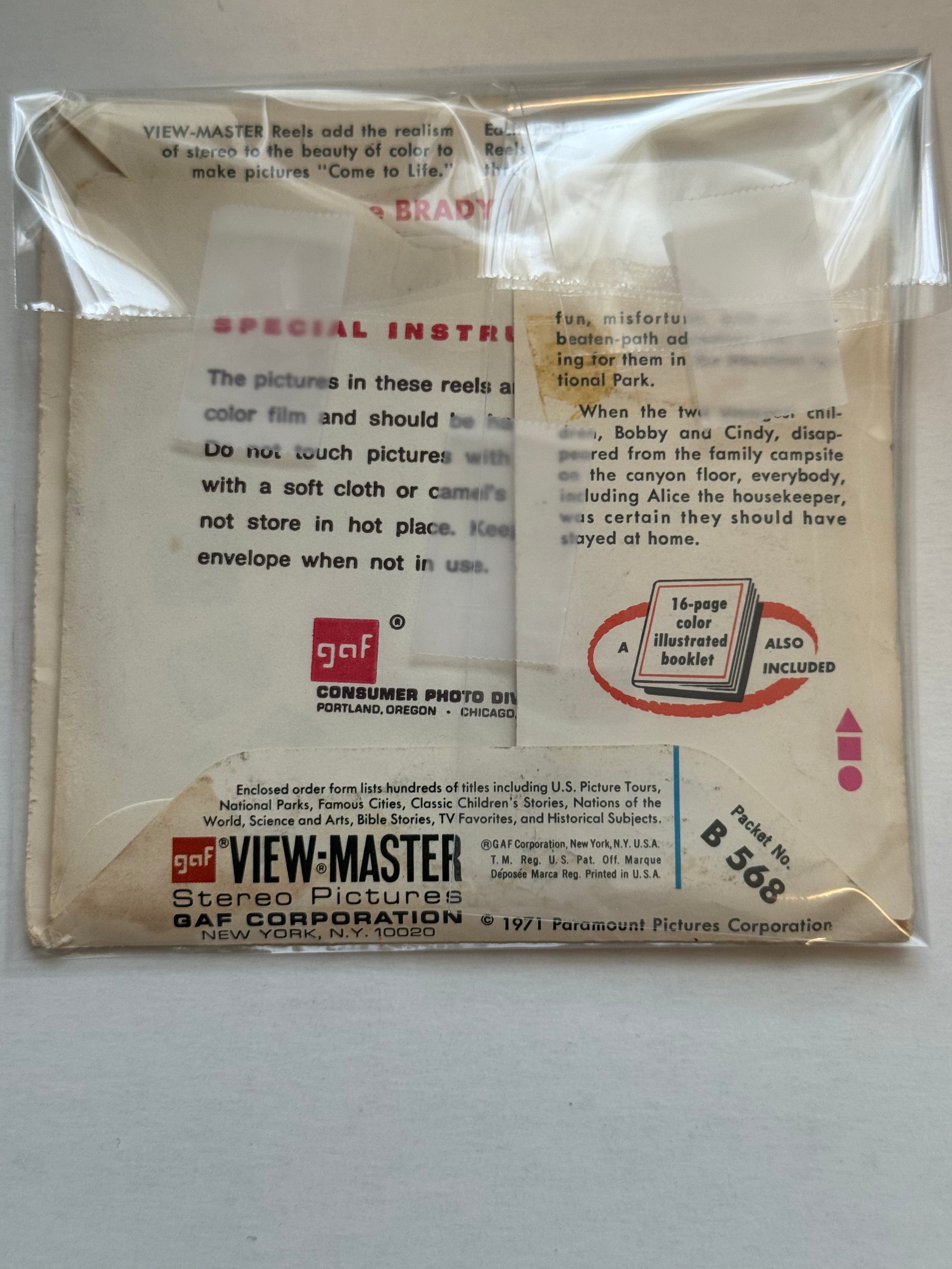 Brady Bunch TV show view master packet with reels and booklet 1971