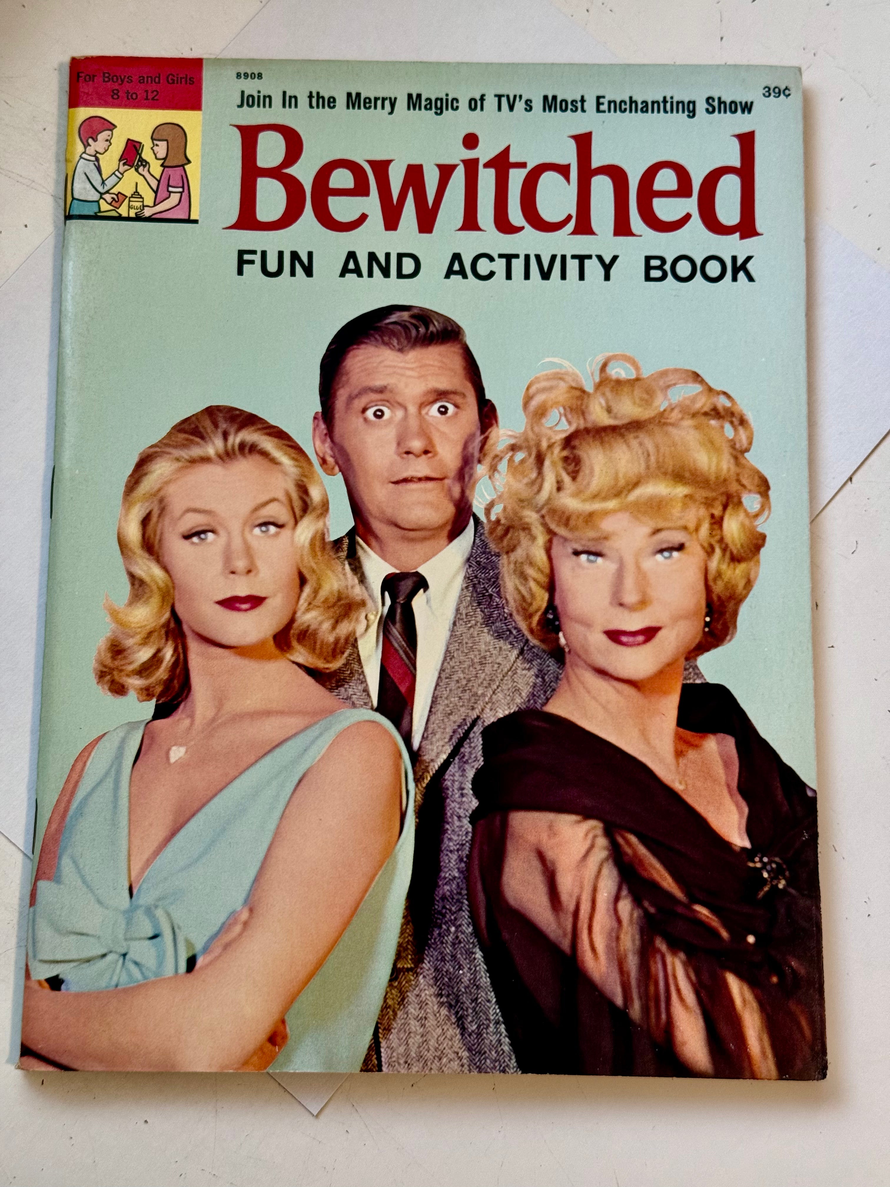 Bewitched TV show rare high-grade condition unmarked colouring book 1960s