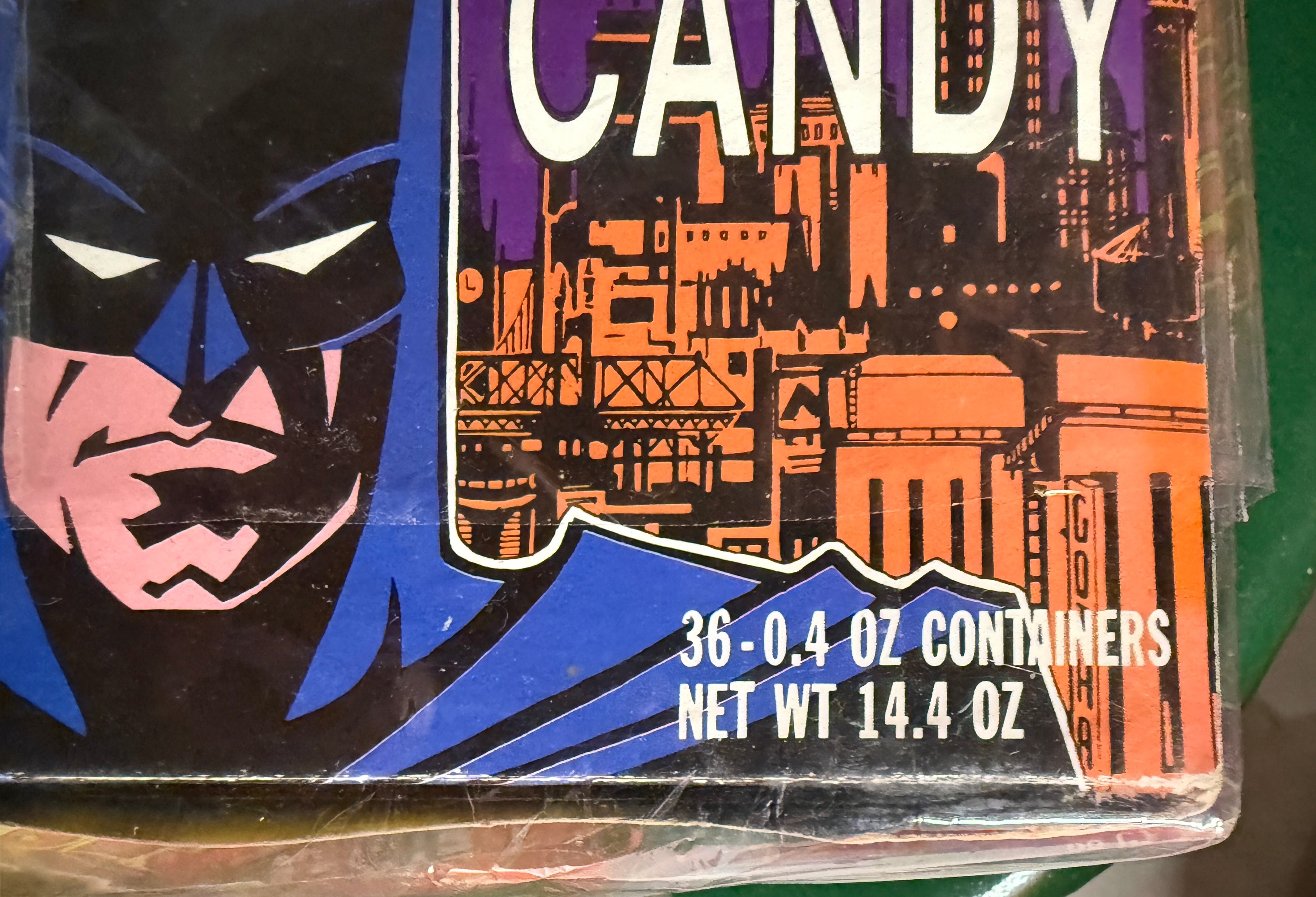 Batman rare box 36 Batman heads with Candy, 1991
