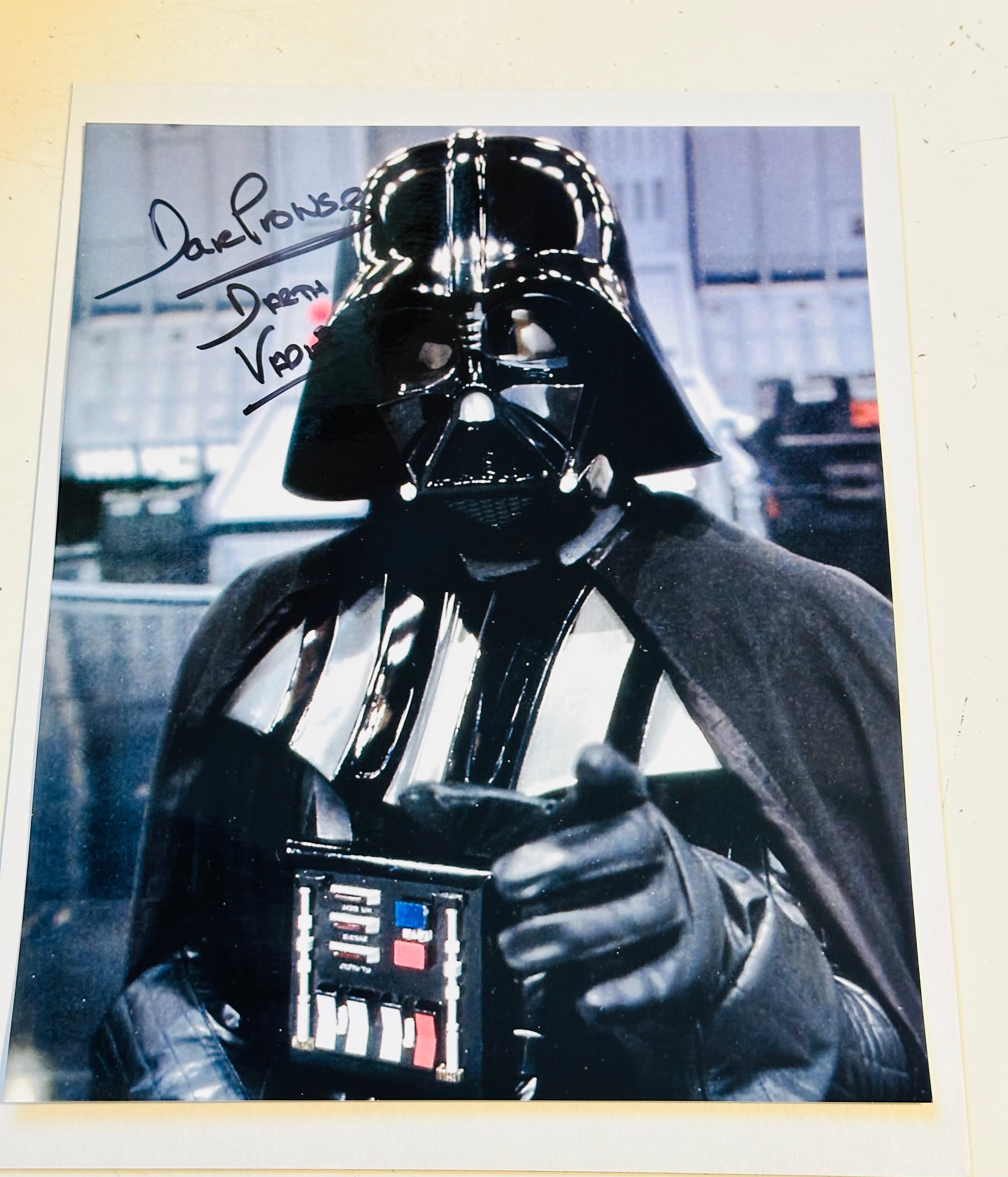 Star Wars Darth Vader David Prowse rare autograph 8x10 photo certified by Fanexpo with COA and hologram