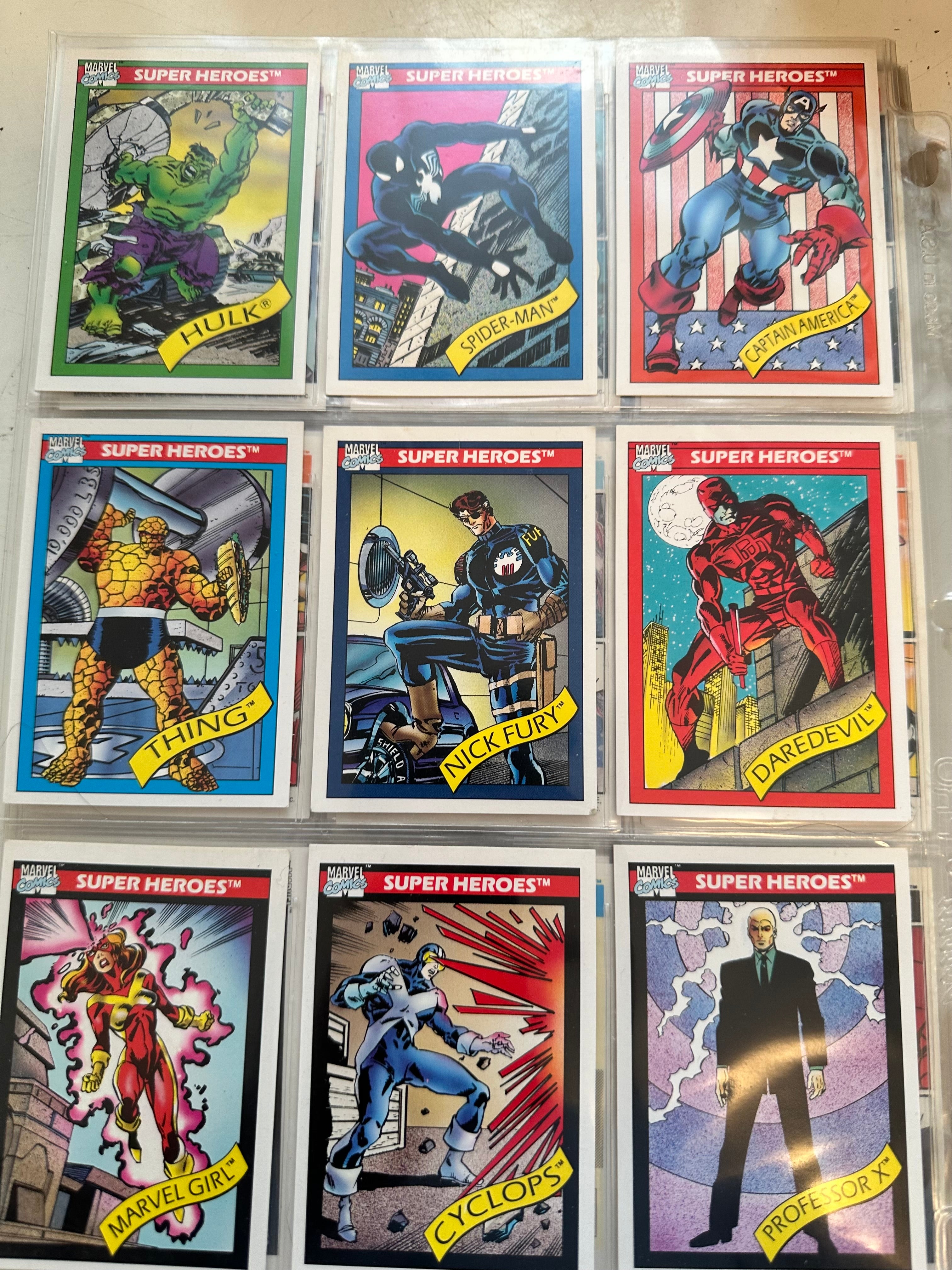 Marvel Universe series 1 rare vintage cards set in pages 1990