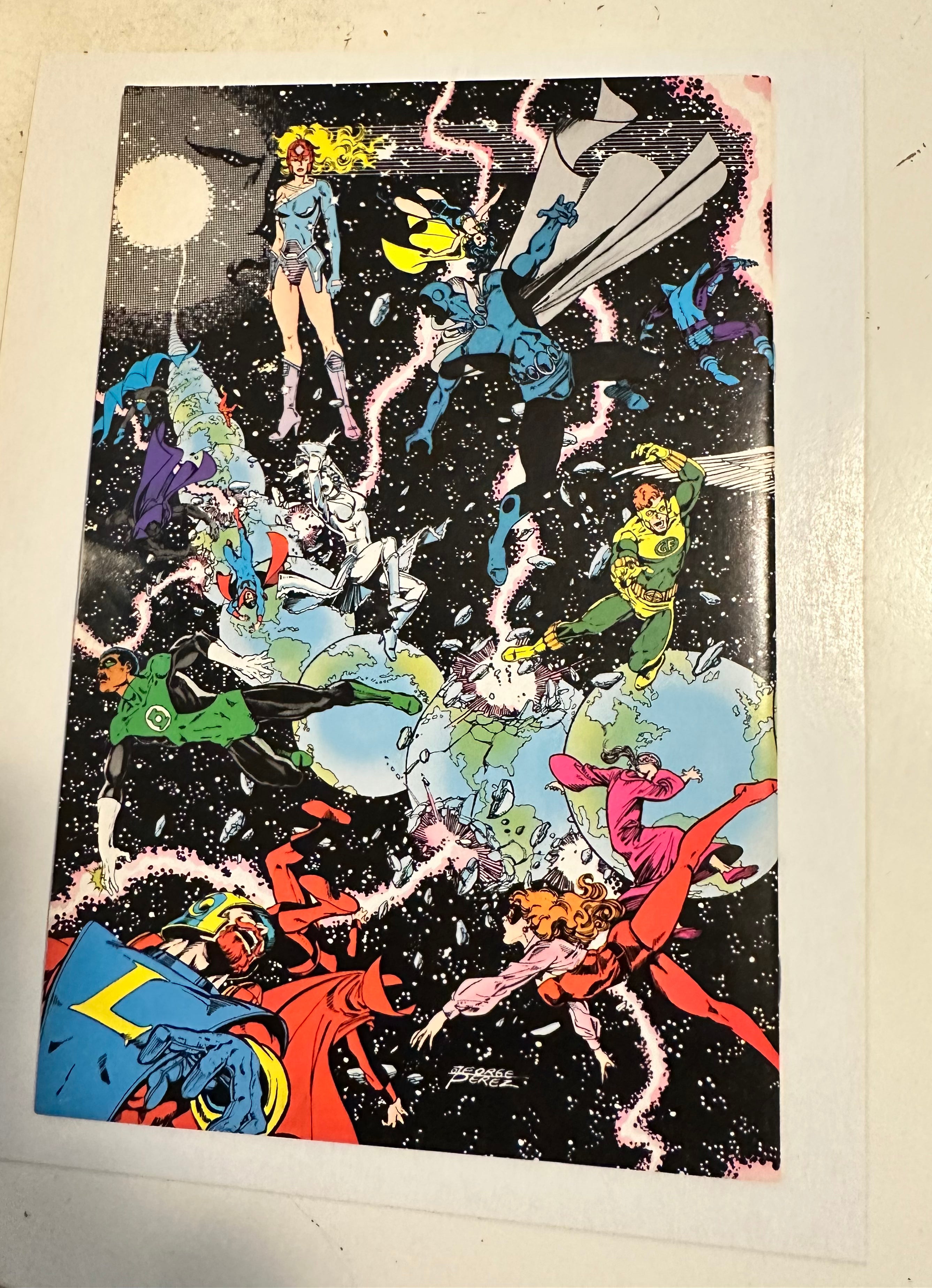 Crisis on infinite earth, number one rare first issue, 1985