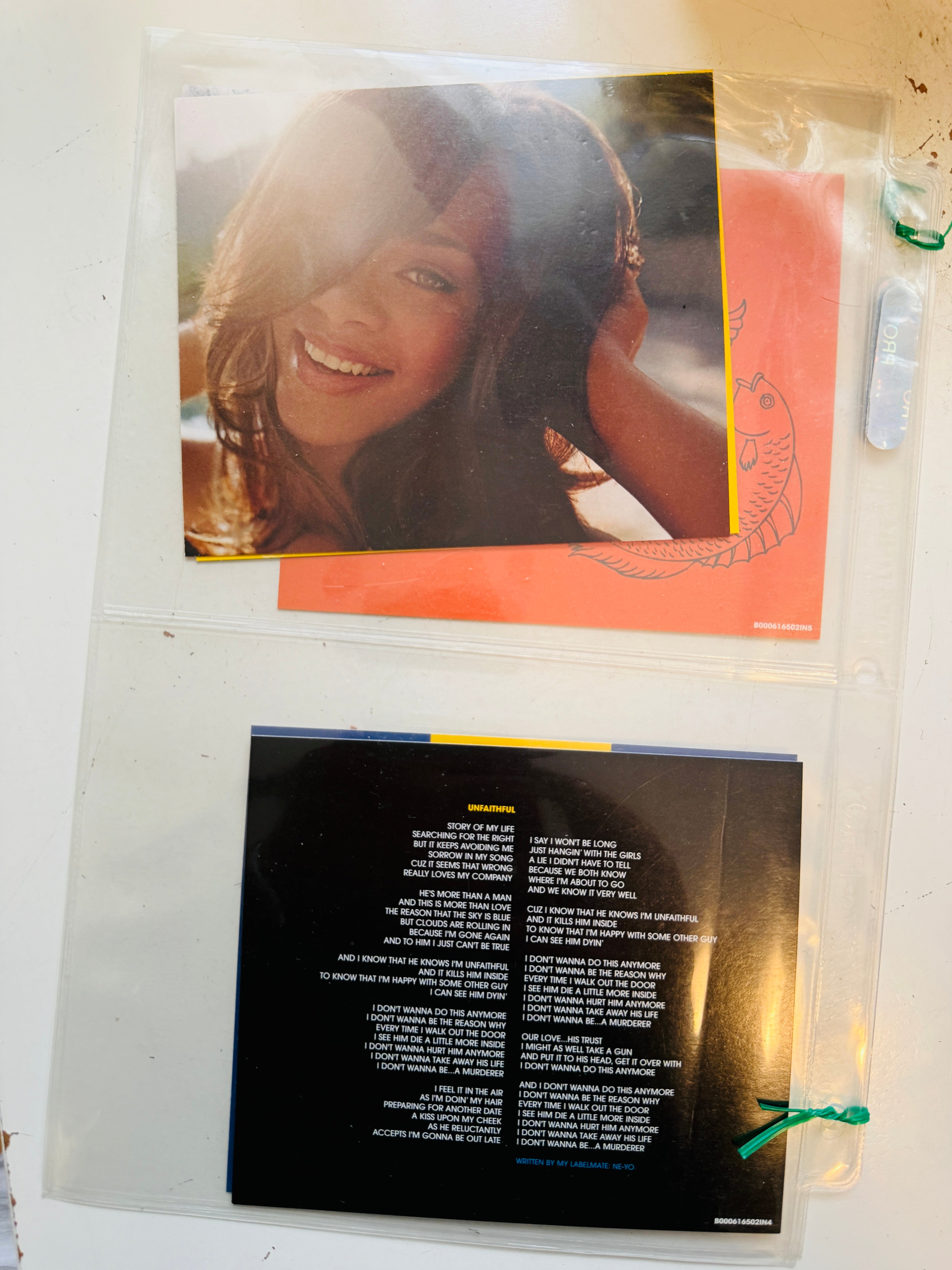Rhianna music Star five cards rare set