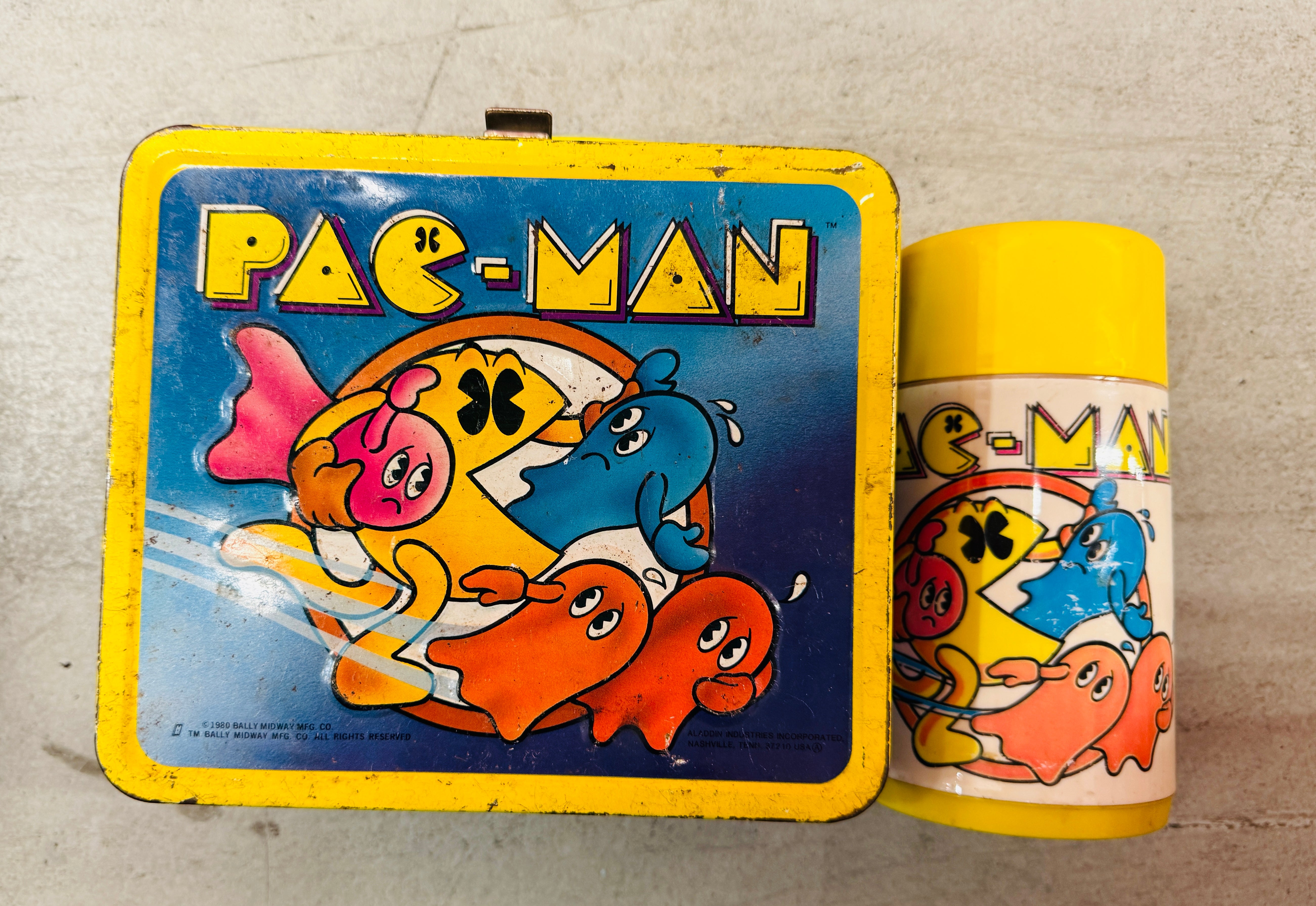 PAC-Man video game rare metal lunchbox with thermos 1980