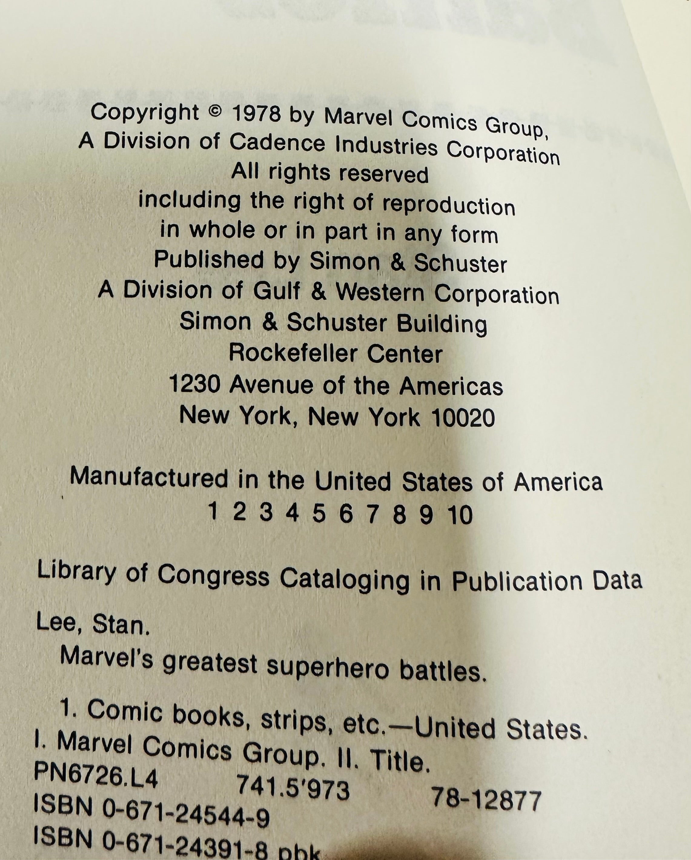 Marvel Greatest Superhero Battles soft cover large comic book 1978