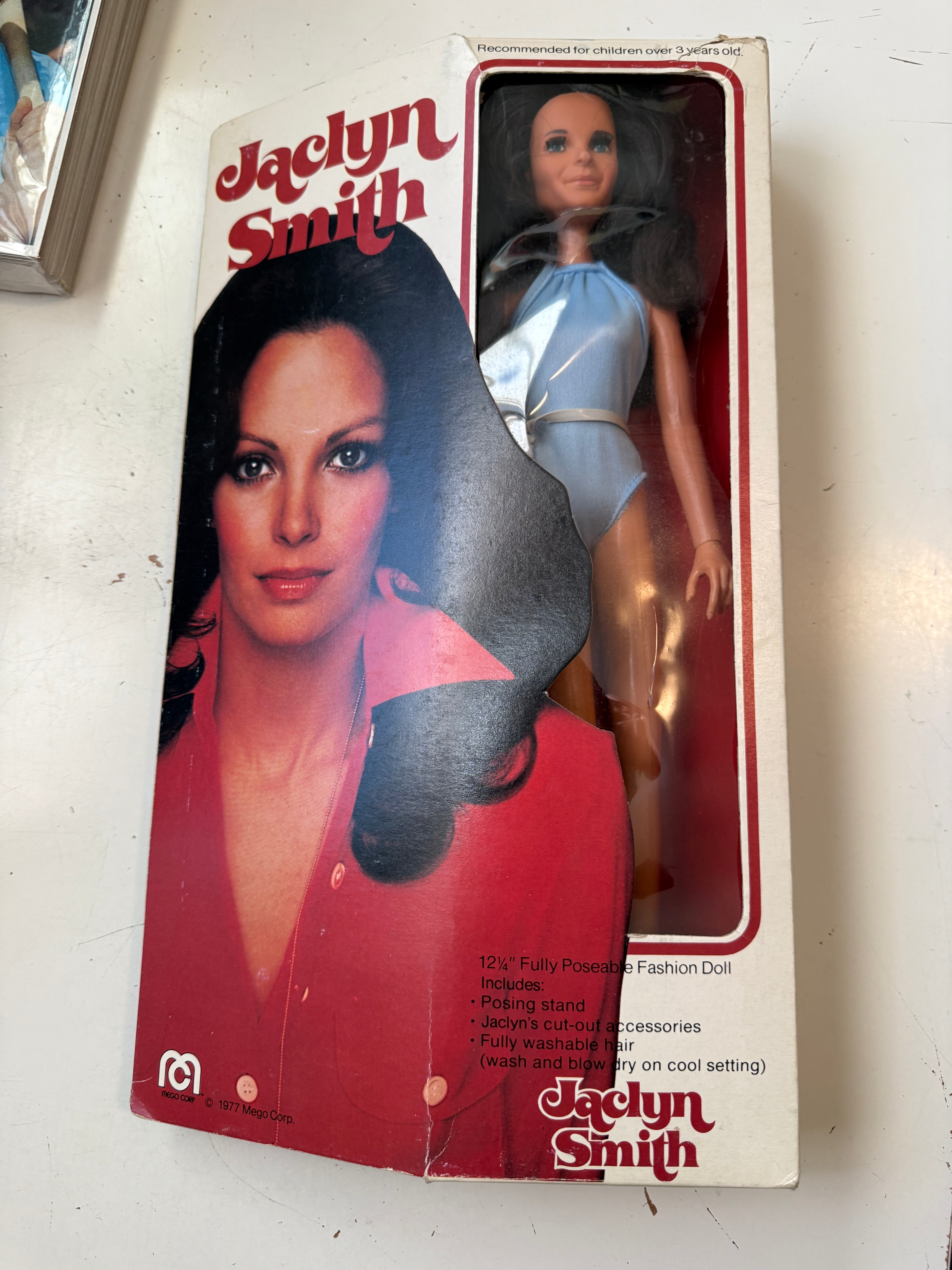 Jaclyn Smith Charlie’s Angels Mego rare vintage doll in package 1977