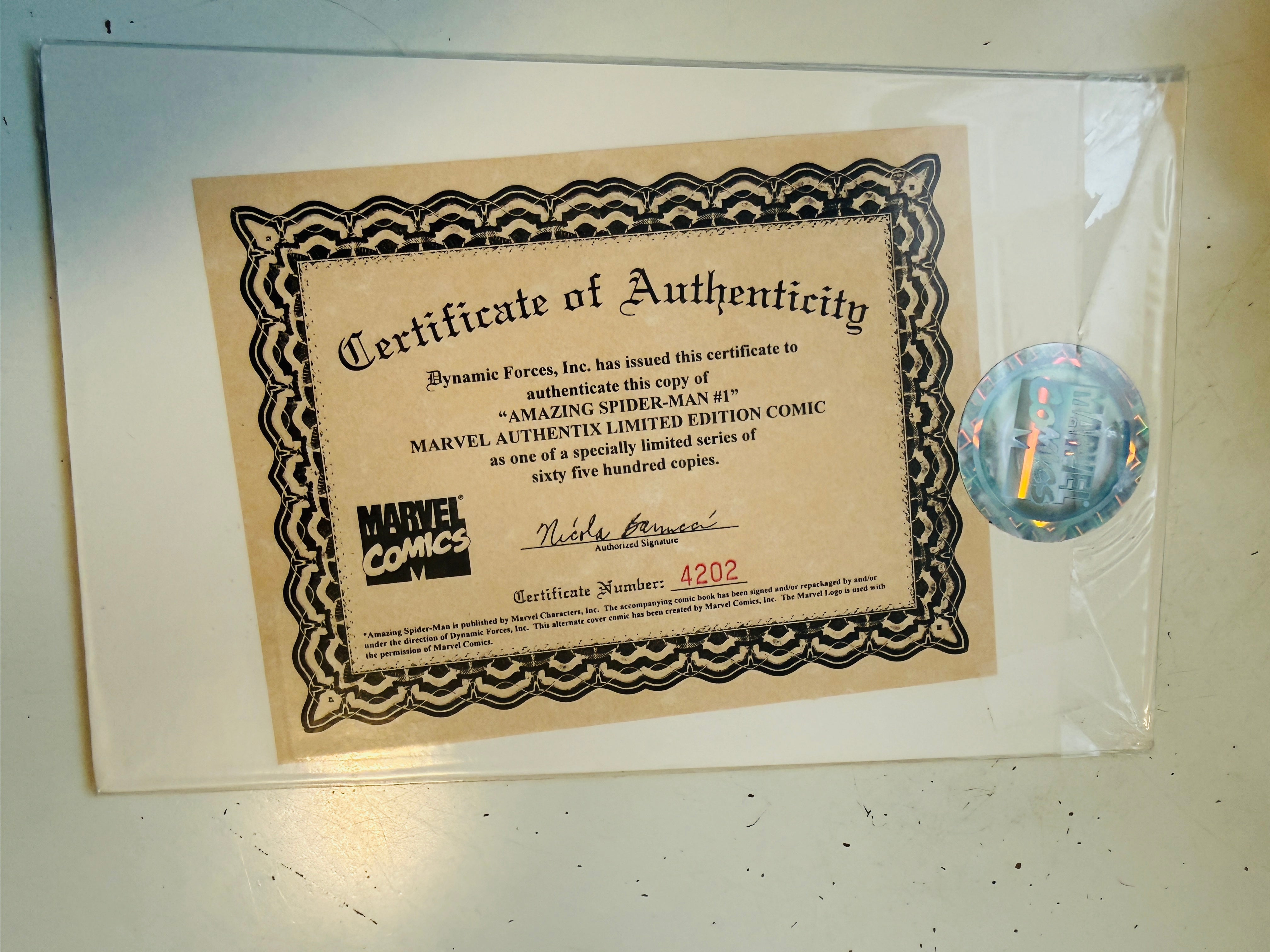 Amazing Spider-Man rare variant sketch comic book with COA and Hologram Marvel seal