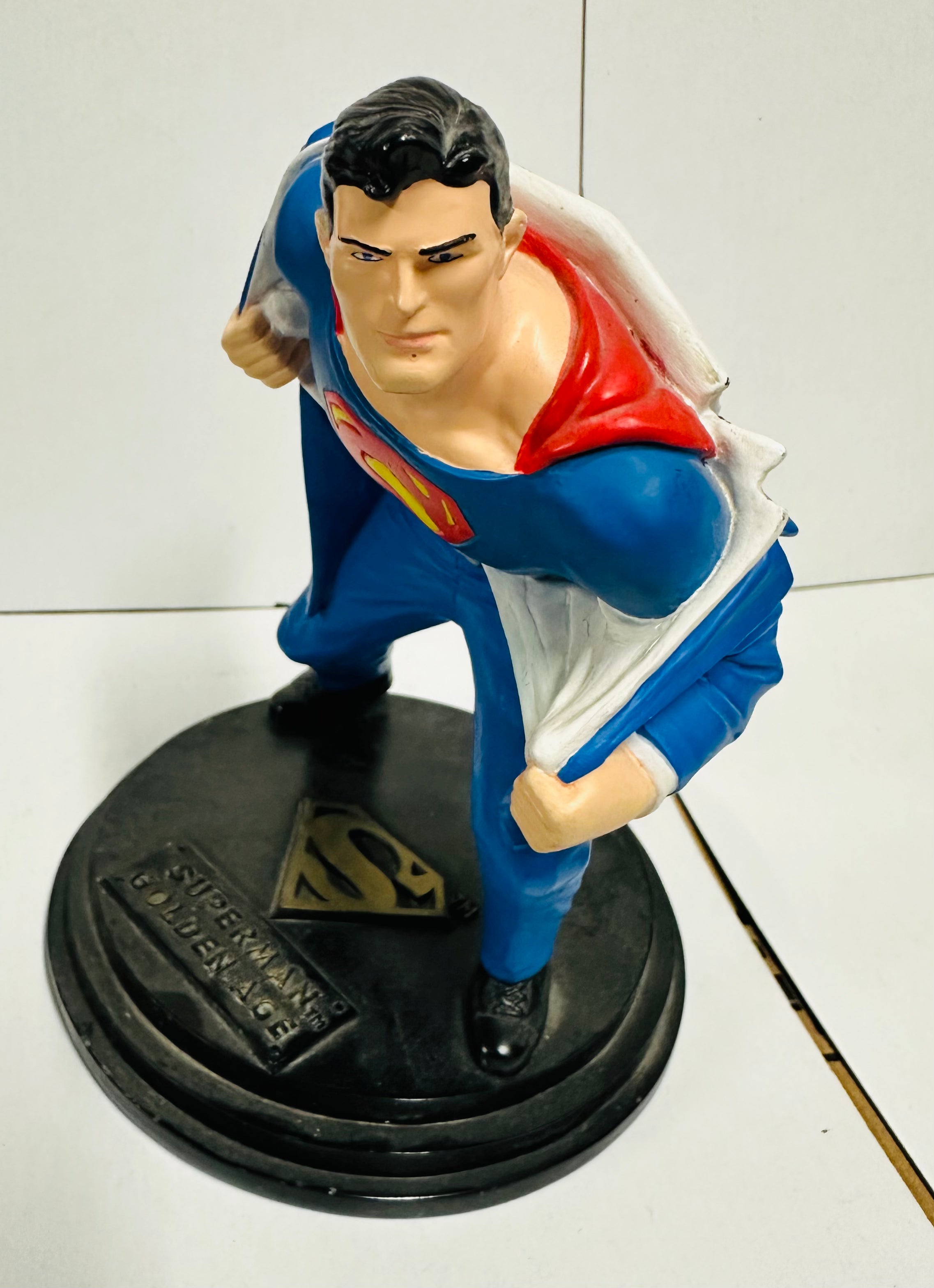 Superman and the Golden age rare statue figure