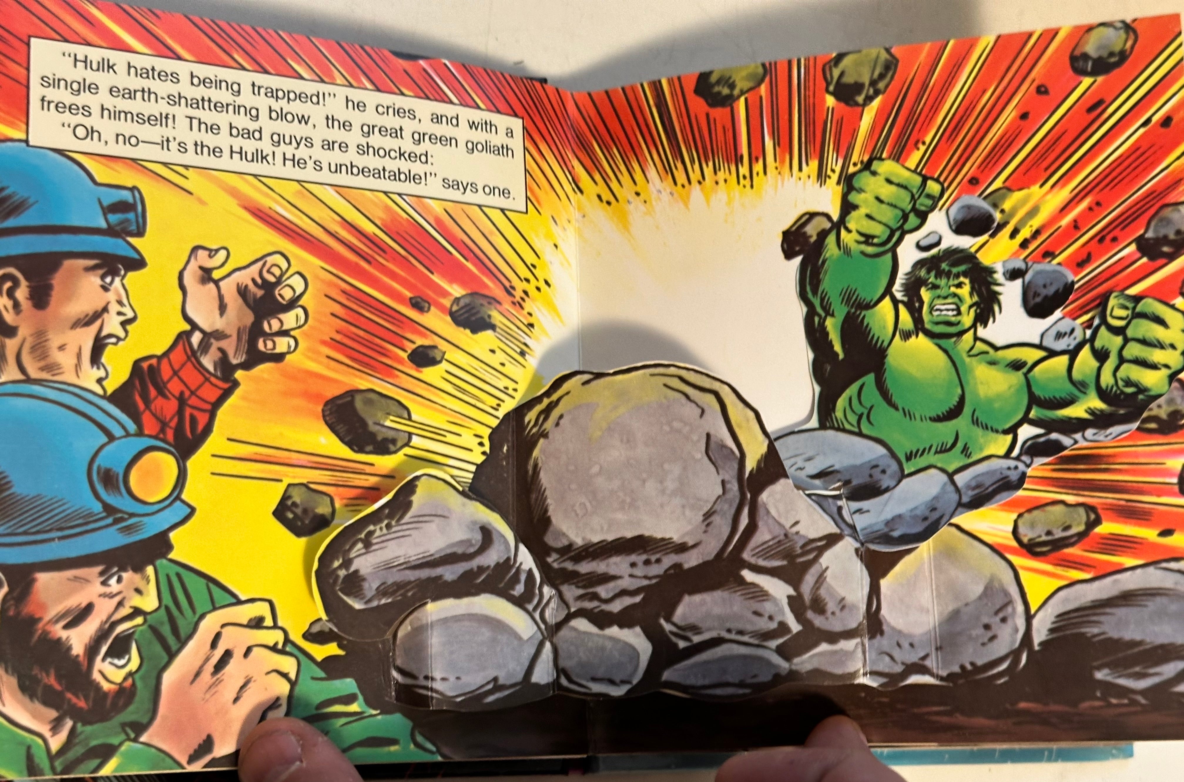 Incredible Hulk Marvel rare pop up comic book 1982