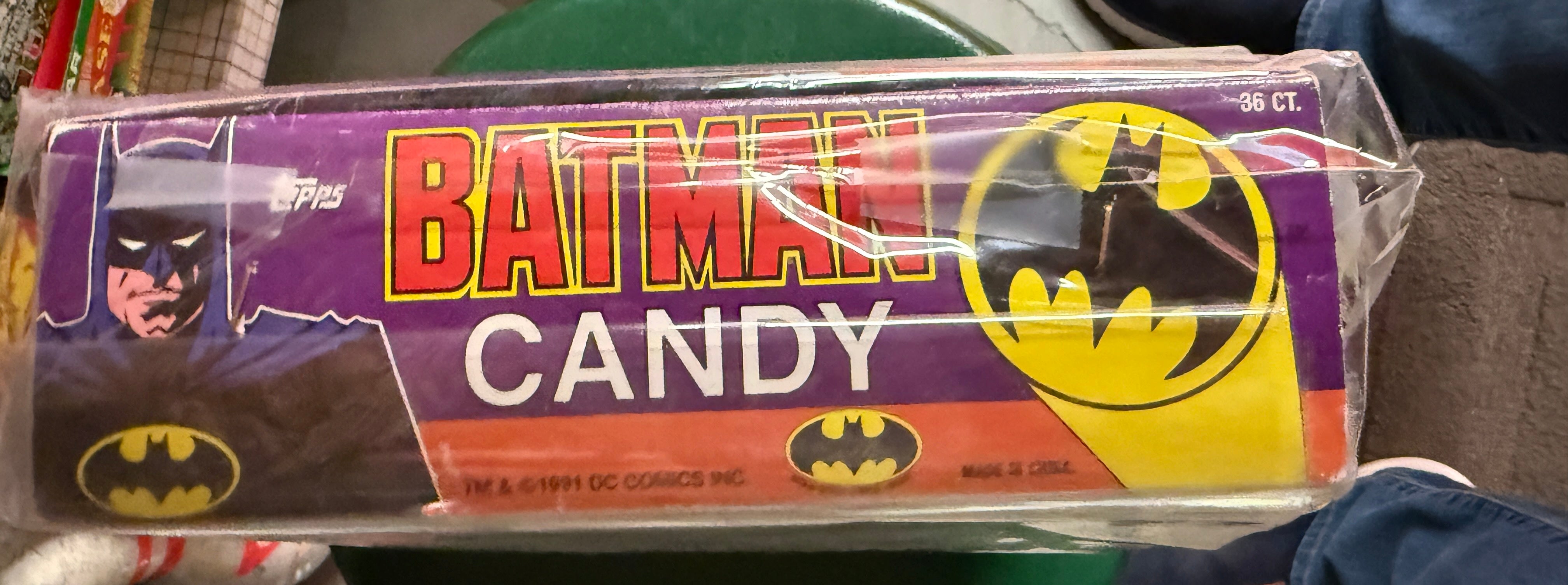 Batman rare box 36 Batman heads with Candy, 1991