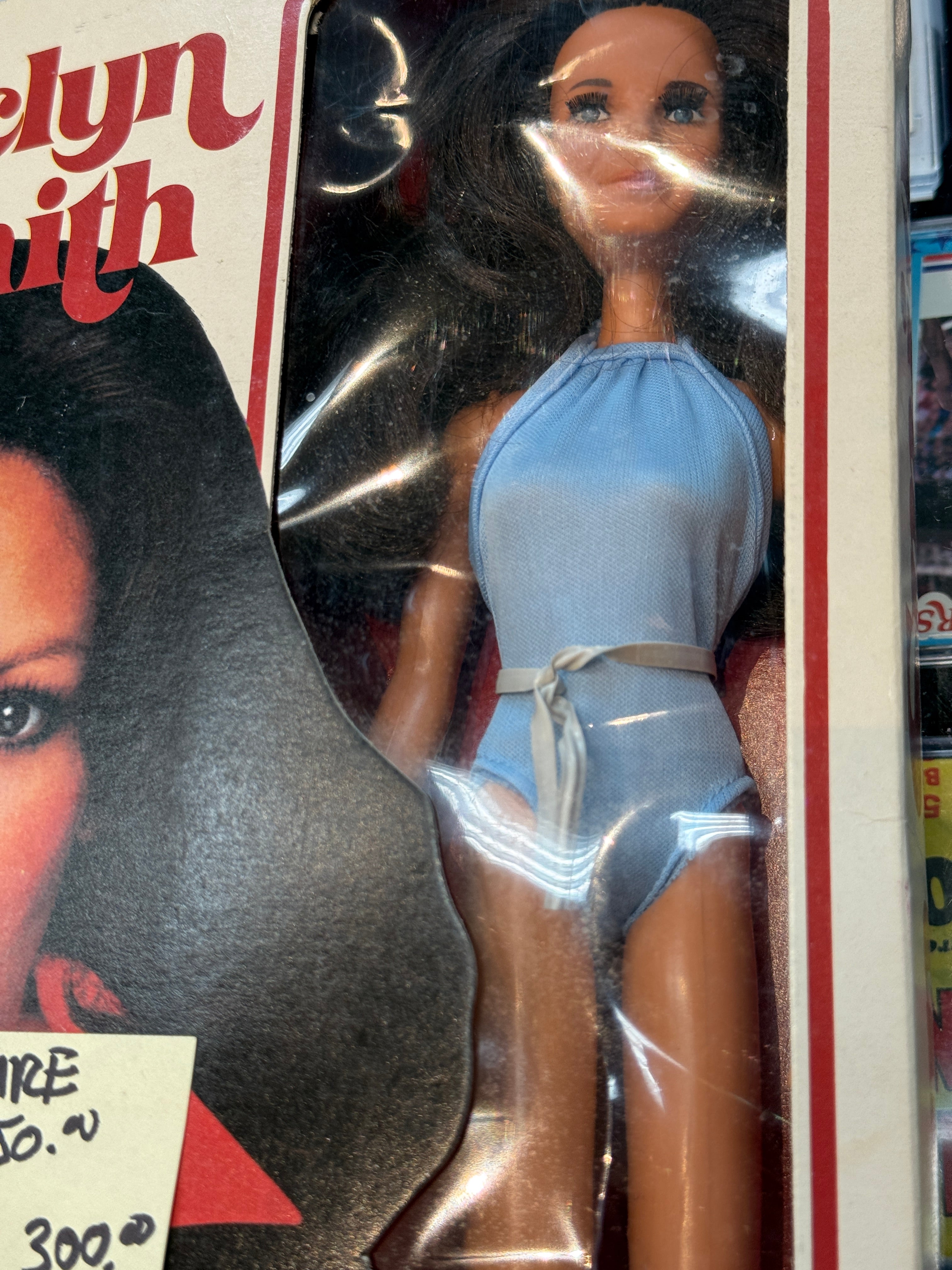 Jaclyn Smith Charlie’s Angels Mego rare vintage doll in package 1977