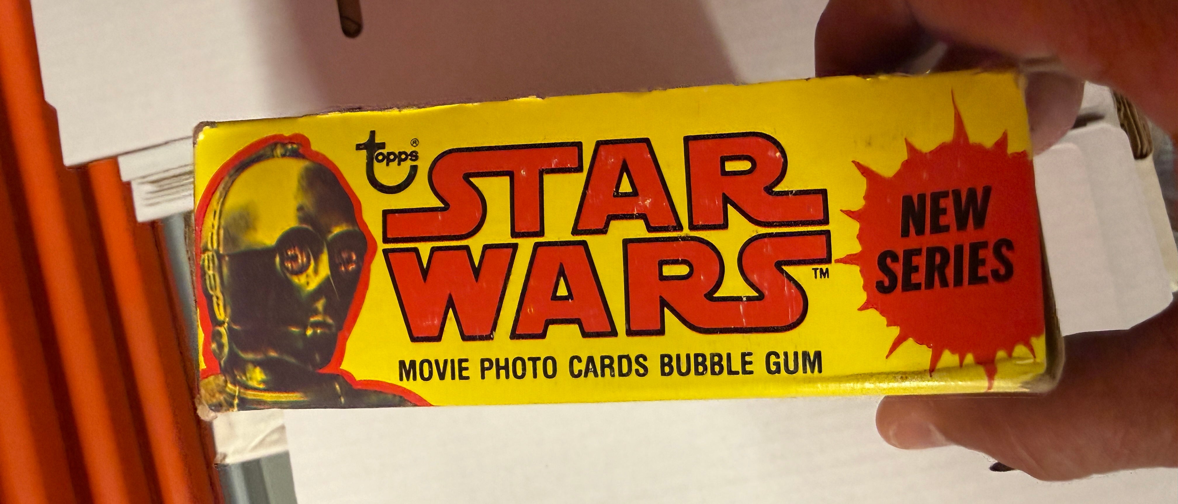 Star Wars series 2 cards, empty display box 1977