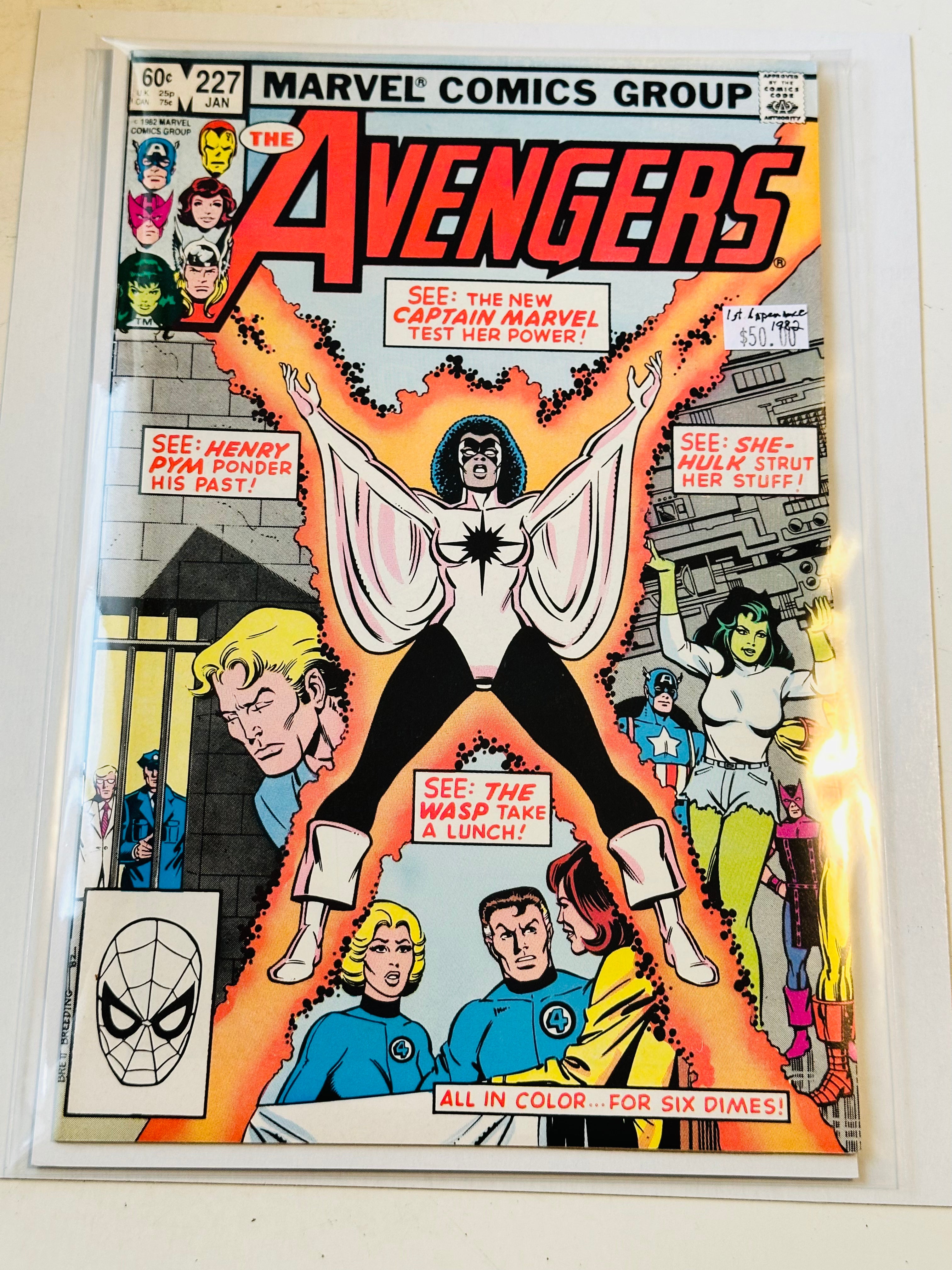 Avengers #227 high grade first appearance new captain marvel comic 1982