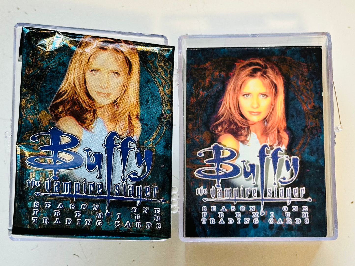 Buffy the Vampire Slayer TV show rare series one card set with wrapper 1998