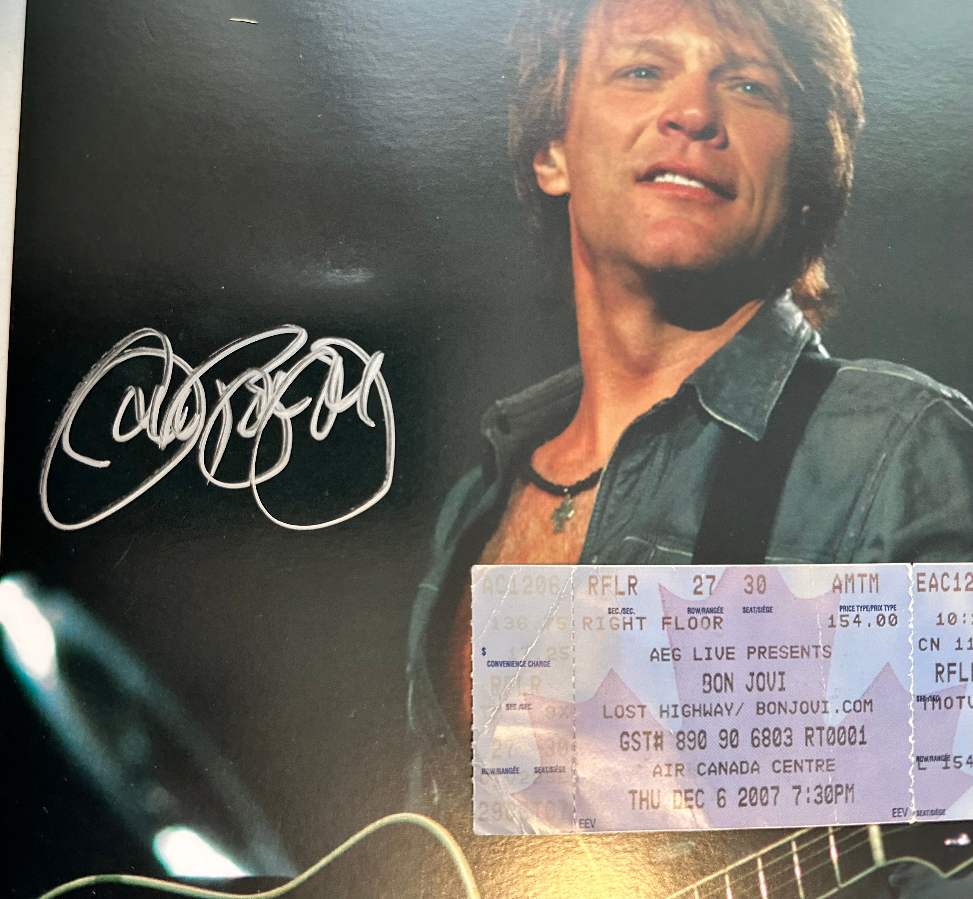 Bon Jovi rare Jon Bon Jovi autographed 8 x 10 photo with original concert ticket sold with COA