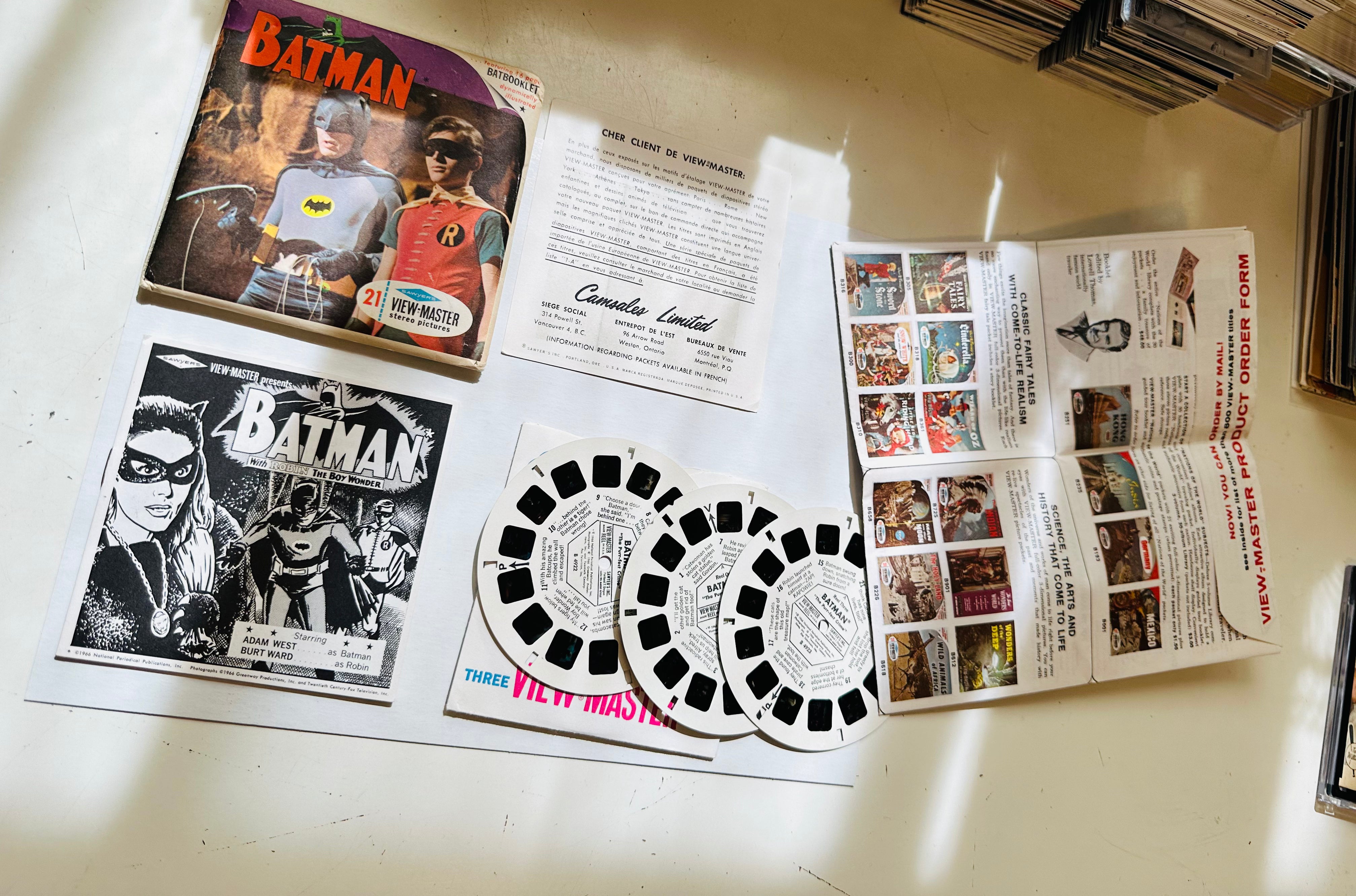 Batman TV series rarer Canadian version View-master 3 reels set with booklet and rare catalog 1966